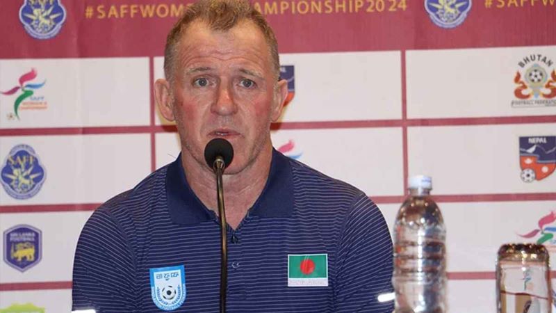 Feb 2025/Peter Butler coach.jpg